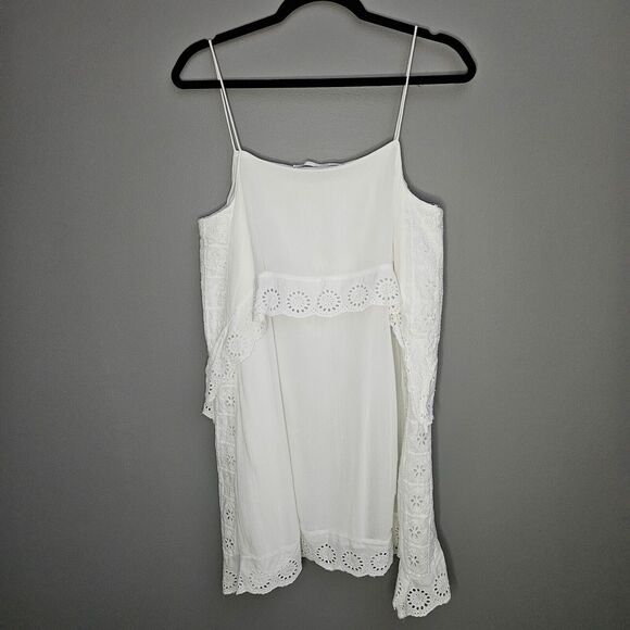 Zara Trafaluc Women's White Eyelet Ruffle Mini Dress Size Large Sleeveless - Picture 2 of 4